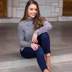 Meet your Posher, Kaitlyn